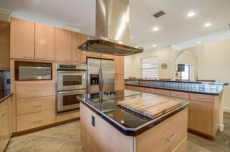 Siesta Key Peaceful Retreat | With a large private pool - Sarasota, Florida