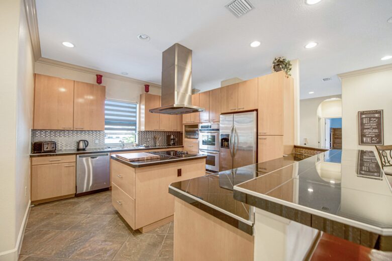 Siesta Key Peaceful Retreat | With a large private pool - Sarasota, Florida