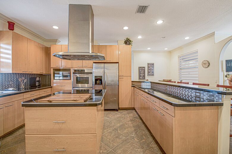 Siesta Key Peaceful Retreat | With a large private pool - Sarasota, Florida