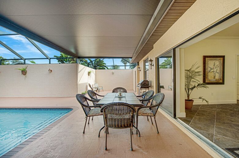 Siesta Key Peaceful Retreat | With a large private pool - Sarasota, Florida