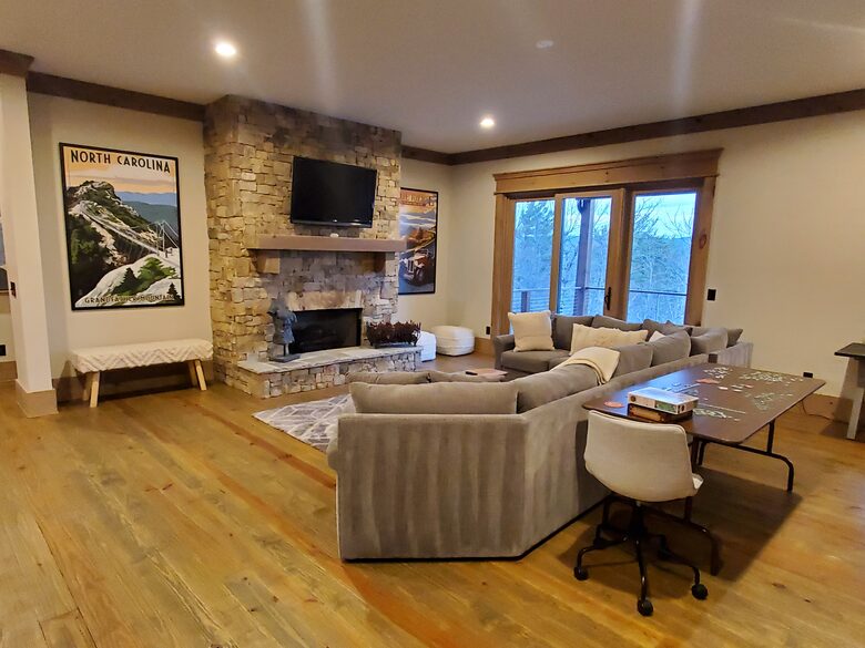 Lower Level Rec Room