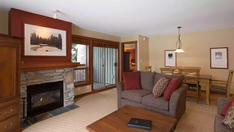 Horstman House 2-Bedroom Ski Condo - Whistler, Canada