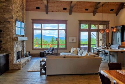 Luxury Mountain Home | Hot Tub | Pool Table - Boone, North Carolina