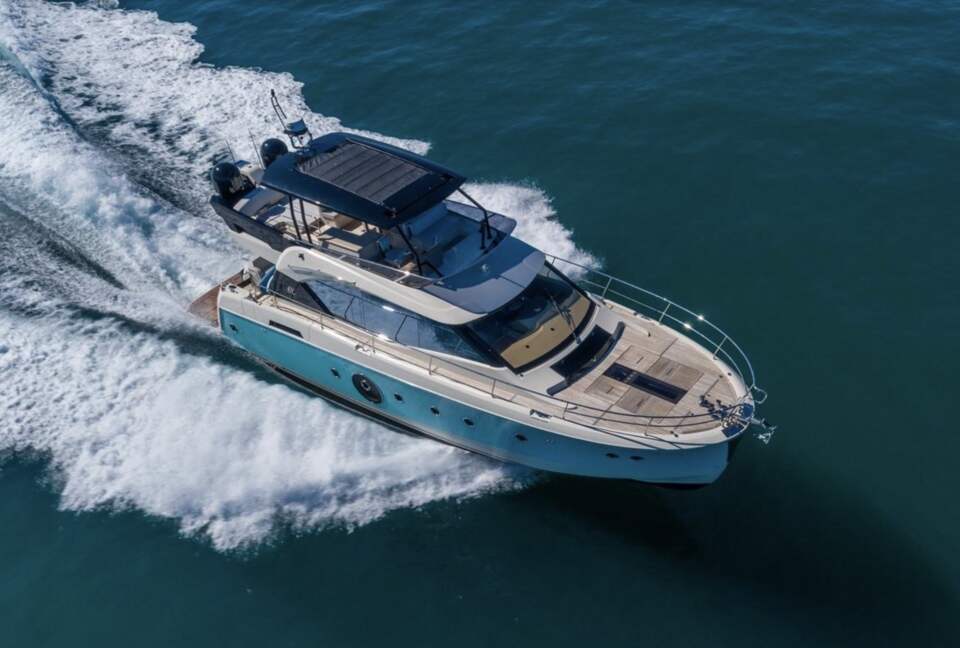 Carillon Hotel & Spa with optional Yacht Rental! - Miami Beach, Florida