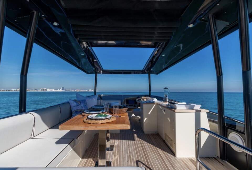 Carillon Hotel & Spa with optional Yacht Rental! - Miami Beach, Florida