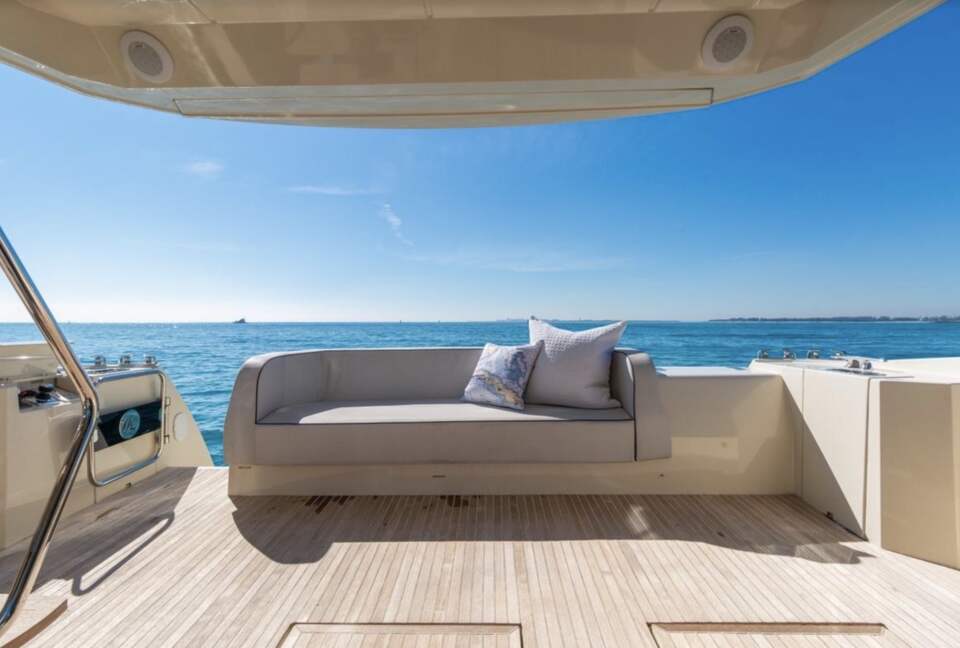 Carillon Hotel & Spa with optional Yacht Rental! - Miami Beach, Florida