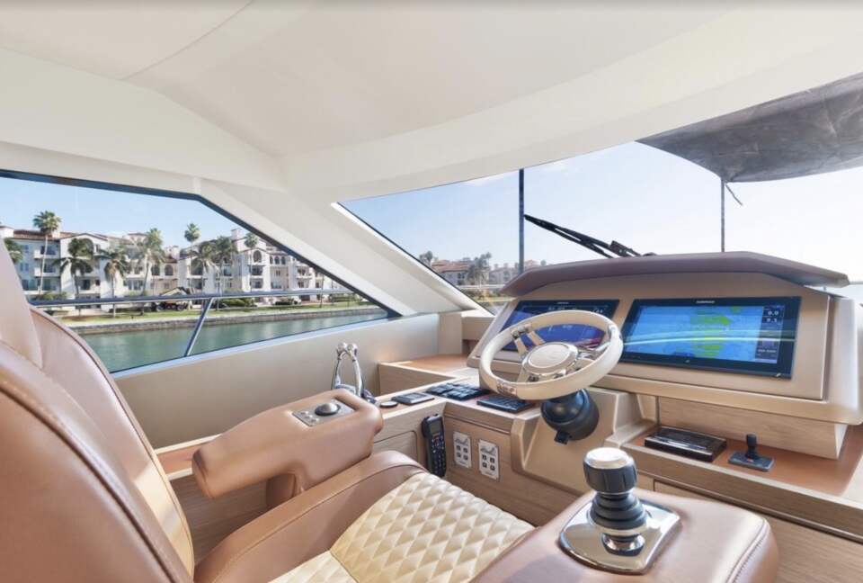 Carillon Hotel & Spa with optional Yacht Rental! - Miami Beach, Florida