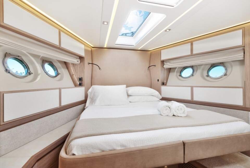 Carillon Hotel & Spa with optional Yacht Rental! - Miami Beach, Florida