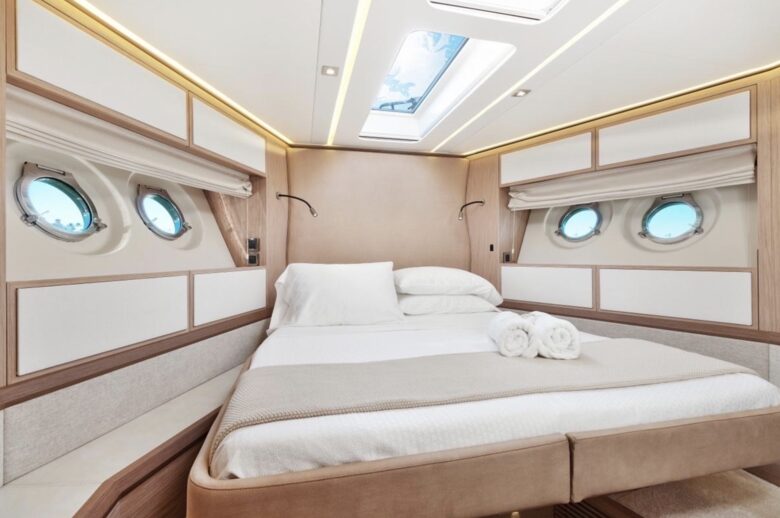 Carillon Hotel & Spa with optional Yacht Rental! - Miami Beach, Florida