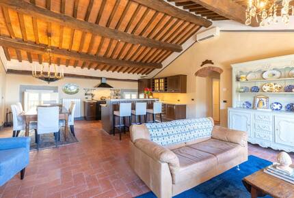 Charming Tuscan Getaway - Cortona, Italy