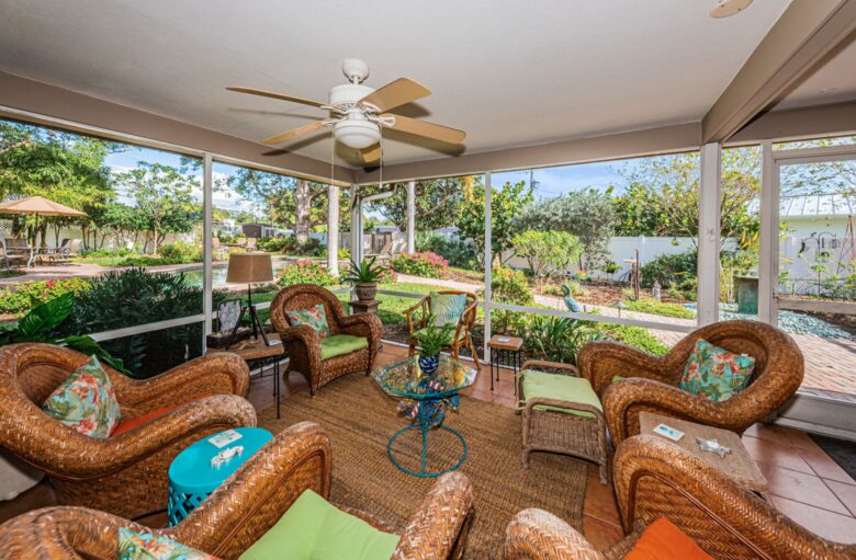 Dunedin Tropical Getaway with a Pool - Dunedin, Florida