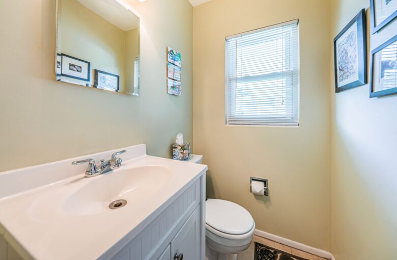 Dunedin Tropical Getaway with a Pool - Dunedin, Florida