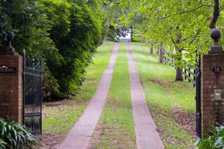Southwood Australian farm - Burrawang, Australia