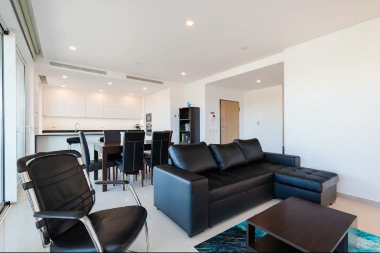 Modern 3-Bedroom Marina Getaway - Lagos, Portugal