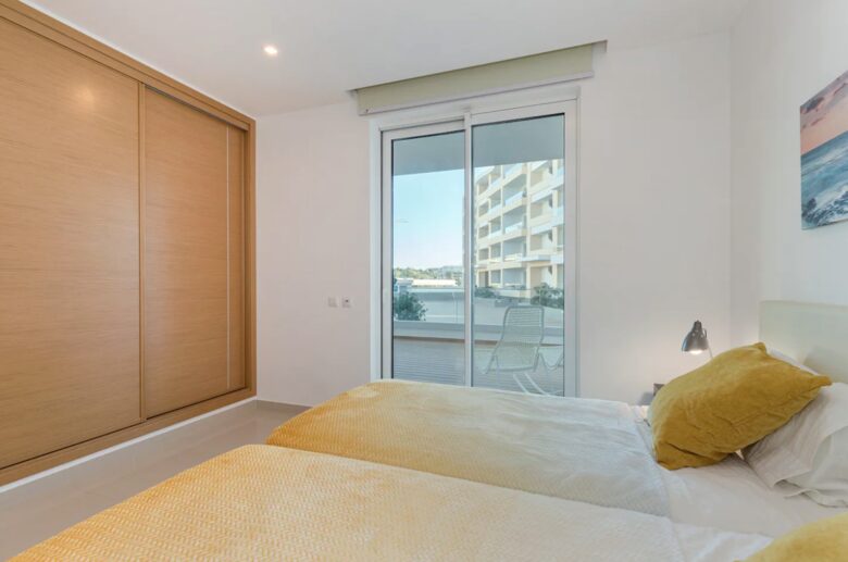 Modern 3-Bedroom Marina Getaway - Lagos, Portugal