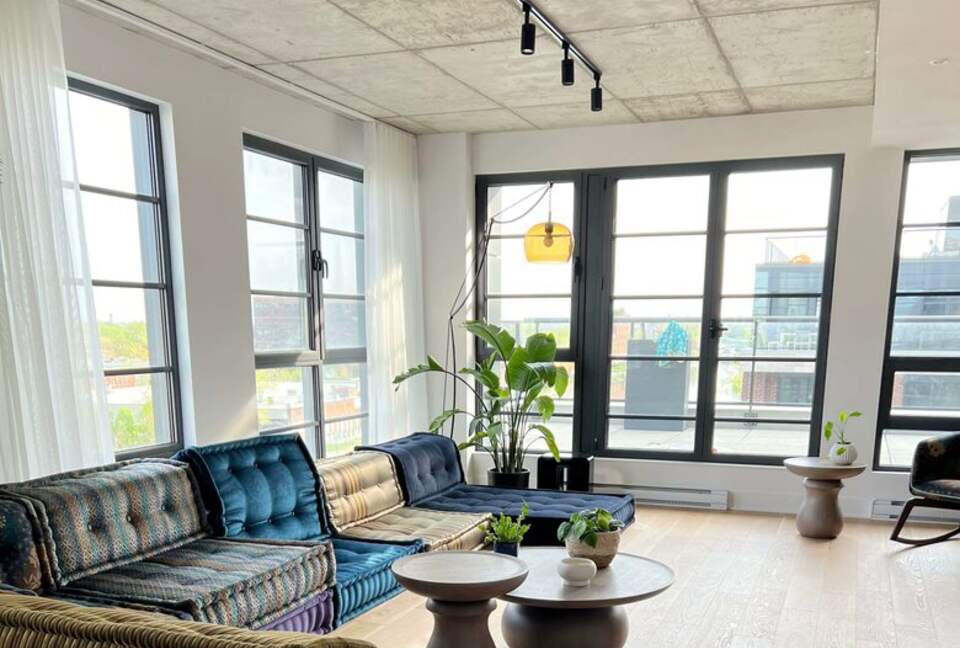 Penthouse by the Canal in Griffintown - Montreal, Canada