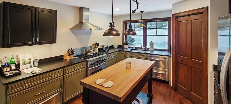 Beautiful Private Home in Owl's Nest Resort - Campton, New Hampshire