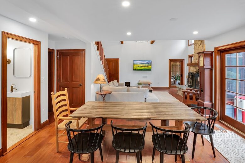 Beautiful Private Home in Owl's Nest Resort - Campton, New Hampshire