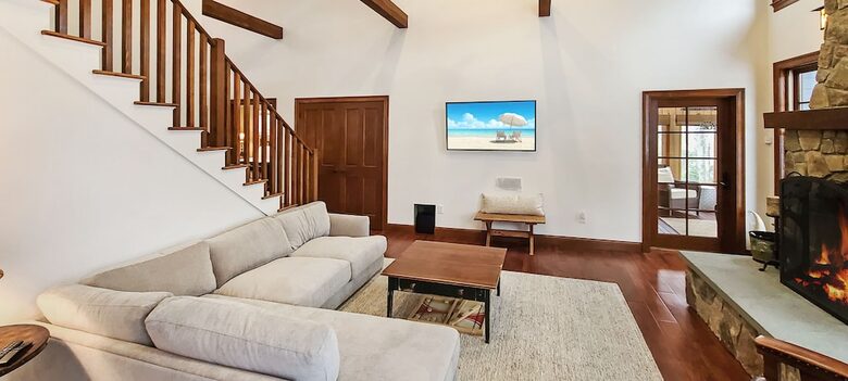 Beautiful Private Home in Owl's Nest Resort - Campton, New Hampshire