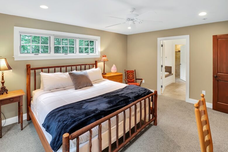 Beautiful Private Home in Owl's Nest Resort - Campton, New Hampshire