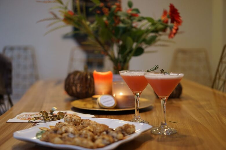 Wild Oyster Lodge on Hood Canal | Beach and Hot Tub - Quilcene, Washington