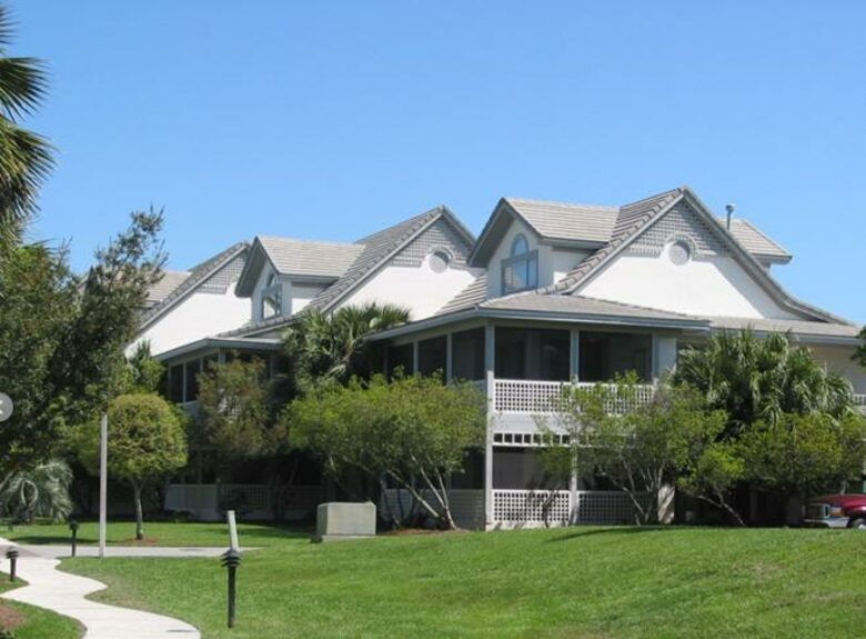 Lake Villa by the Beach - Miramar Beach, Florida