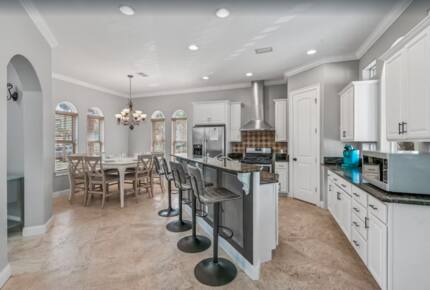 Emerald Breeze - Miramar Beach, Florida