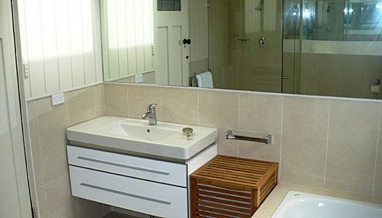 The Cobbles an historic heritage-listed property - Kurraba Pt, Australia