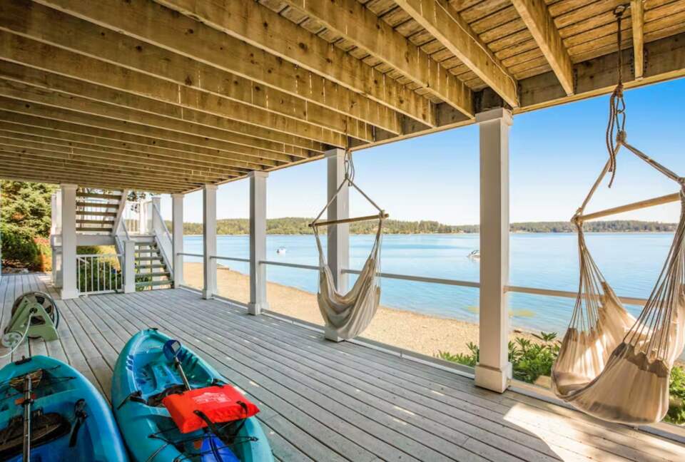 Sound of Sight Bayfront Stunner - Allyn, Washington