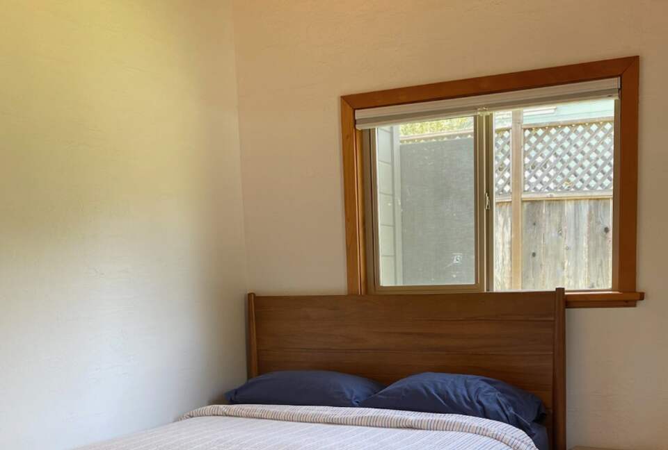 Riverfront Modern Oasis - Monte Rio, California