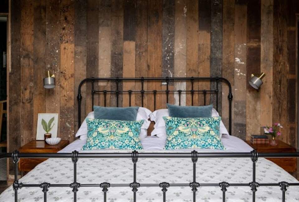 Designer 2 Bedrooms in the Sussex Countryside - Lewes, United Kingdom