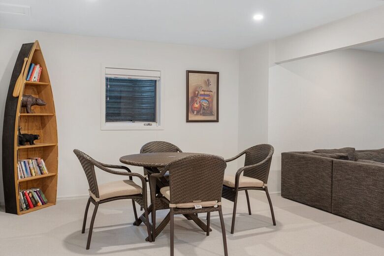 Modern 4BR Duplex | On Golf Course | Minutes to Beaver Creek + Vail - Avon, Colorado