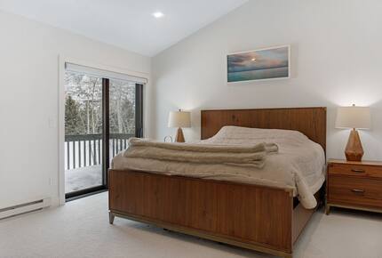 Modern 4BR Duplex | On Golf Course | Minutes to Beaver Creek + Vail - Avon, Colorado