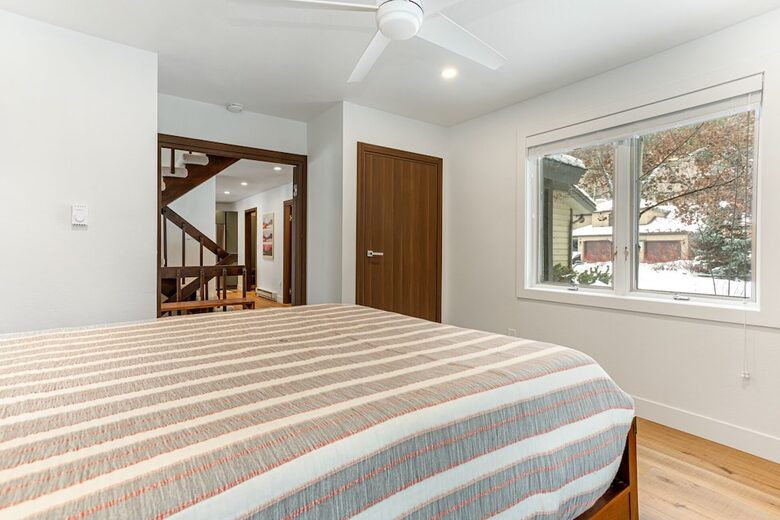 Modern 4BR Duplex | On Golf Course | Minutes to Beaver Creek + Vail - Avon, Colorado