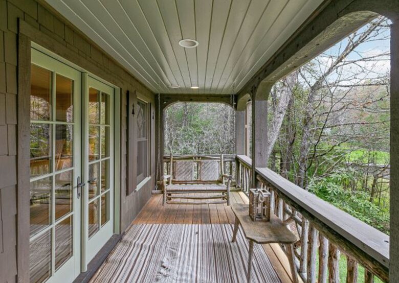 Lake Toxaway Waterfront Paradise - Lake Toxaway, North Carolina