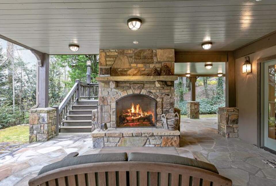 Lake Toxaway Waterfront Paradise - Lake Toxaway, North Carolina