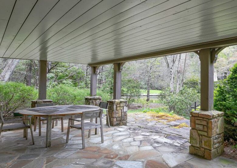 Lake Toxaway Waterfront Paradise - Lake Toxaway, North Carolina