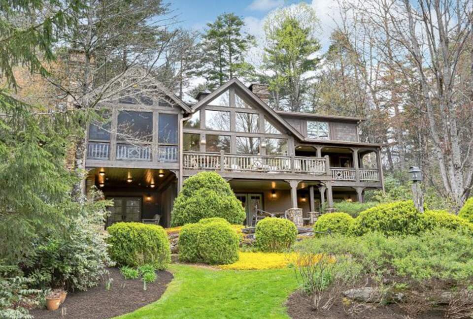 Lake Toxaway Waterfront Paradise - Lake Toxaway, North Carolina