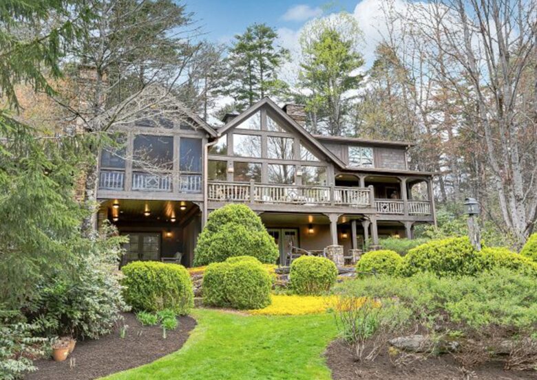 Lake Toxaway Waterfront Paradise - Lake Toxaway, North Carolina