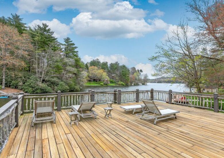 Lake Toxaway Waterfront Paradise - Lake Toxaway, North Carolina