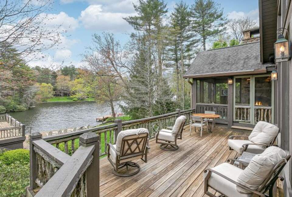 Lake Toxaway Waterfront Paradise - Lake Toxaway, North Carolina