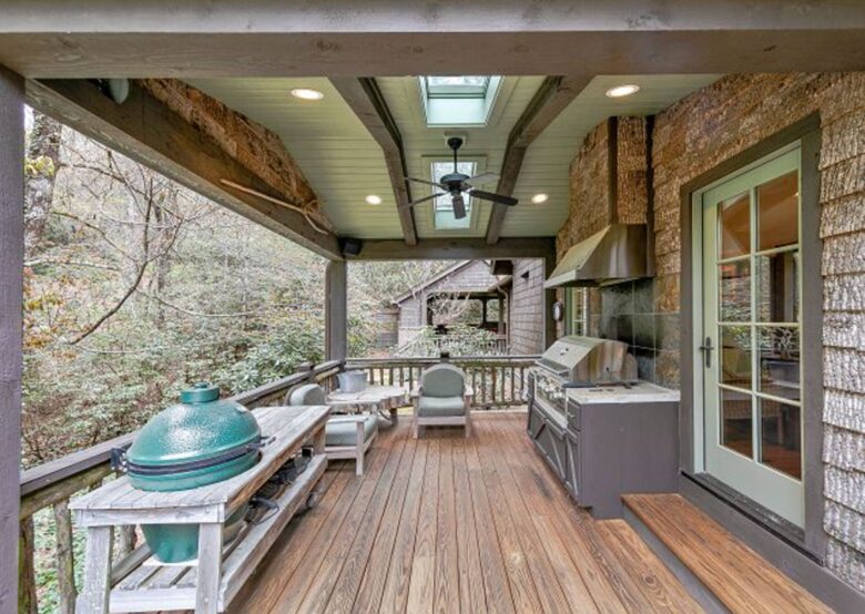 Lake Toxaway Waterfront Paradise - Lake Toxaway, North Carolina