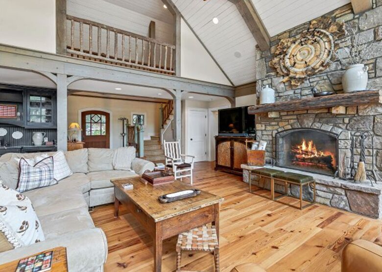 Lake Toxaway Waterfront Paradise - Lake Toxaway, North Carolina