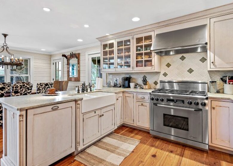 Lake Toxaway Waterfront Paradise - Lake Toxaway, North Carolina