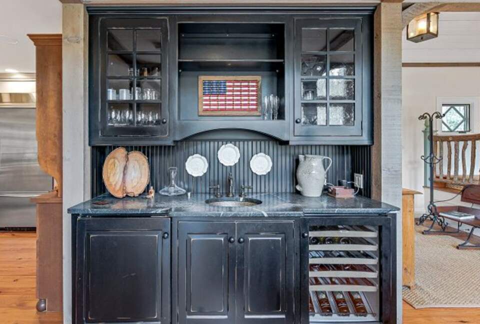 Lake Toxaway Waterfront Paradise - Lake Toxaway, North Carolina