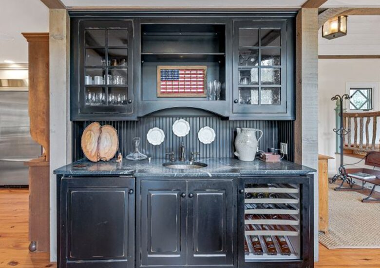 Lake Toxaway Waterfront Paradise - Lake Toxaway, North Carolina