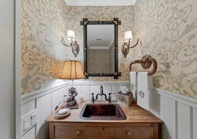 Lake Toxaway Waterfront Paradise - Lake Toxaway, North Carolina