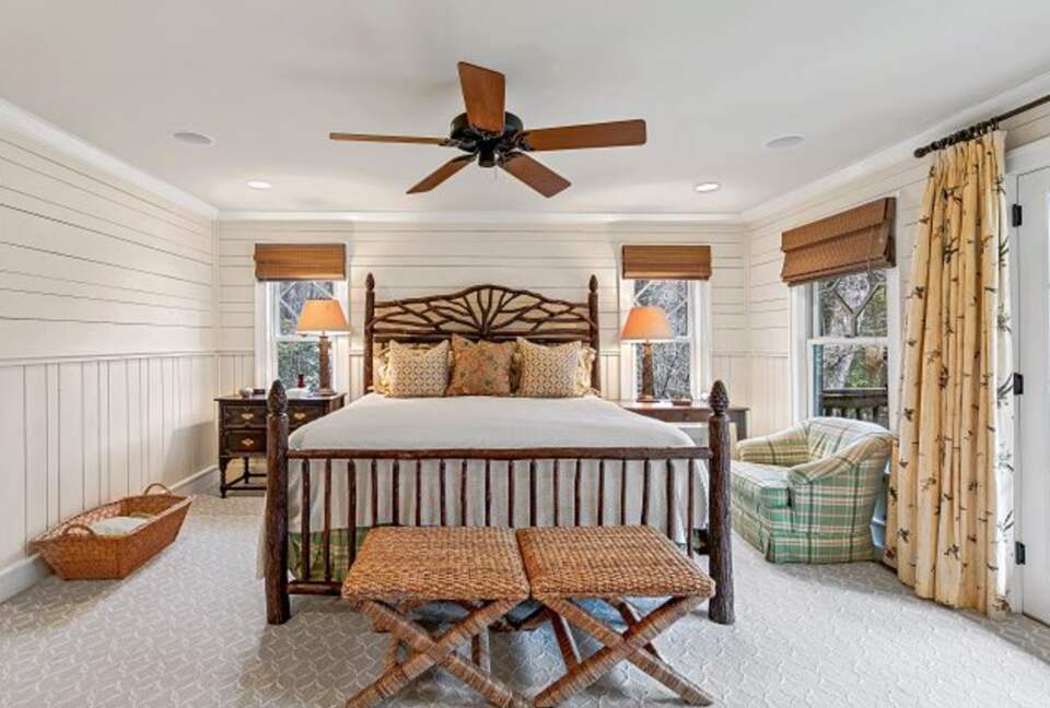 Lake Toxaway Waterfront Paradise - Lake Toxaway, North Carolina