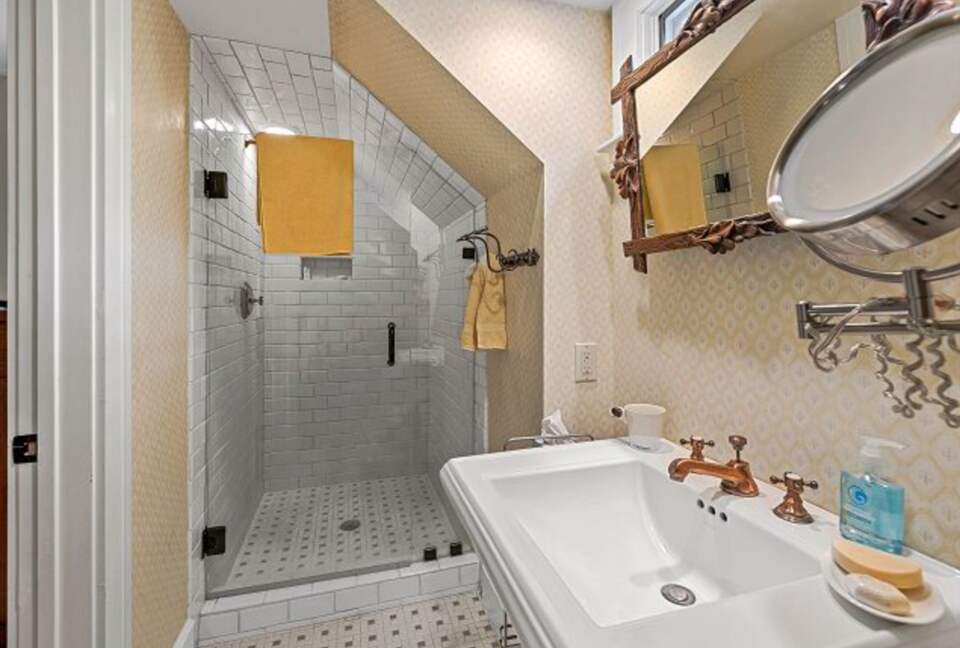 Lake Toxaway Waterfront Paradise - Lake Toxaway, North Carolina