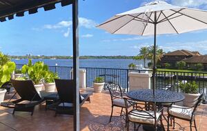 Penthouse *5* on the Water - Vero Beach, Florida